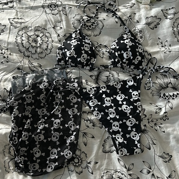 GOTH BIKINI ☠️ - Picture 6 of 7